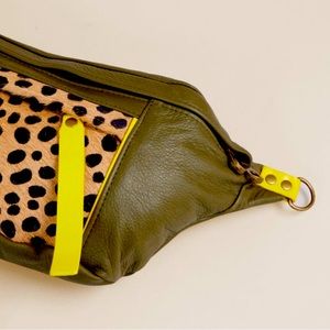 Parker Thatch crossbody bag